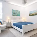 Apartamento Merulana Deluxe - Rione Monti By Rhr
